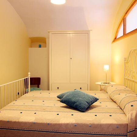 Le Terrazze Di Cristina Bed & Breakfast Vietri Bagian luar foto