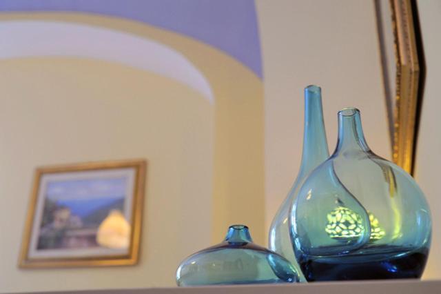 Le Terrazze Di Cristina Bed & Breakfast Vietri Bagian luar foto