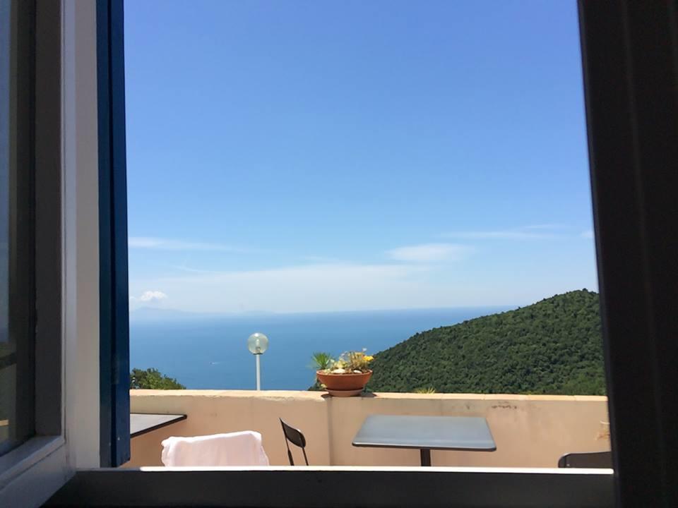 Le Terrazze Di Cristina Bed & Breakfast Vietri Bagian luar foto