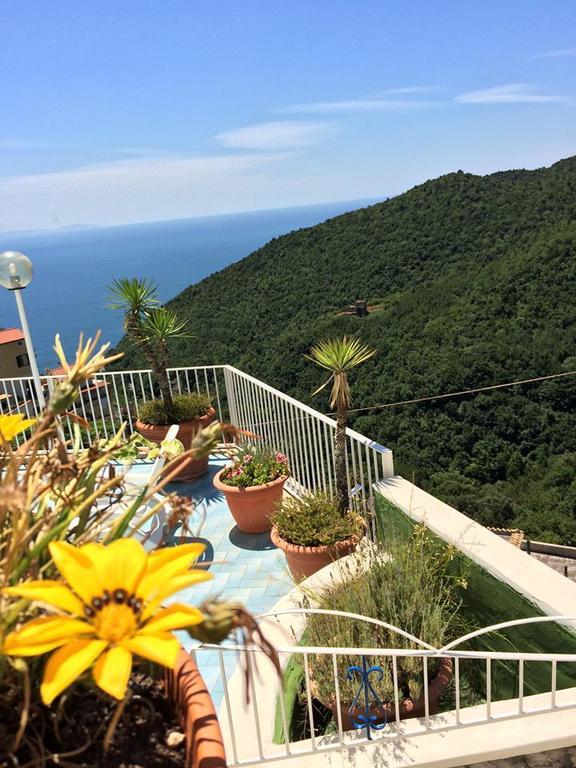 Le Terrazze Di Cristina Bed & Breakfast Vietri Bagian luar foto